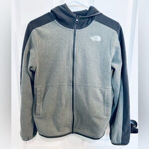 Boys The North Face Fleece (size 14/16)